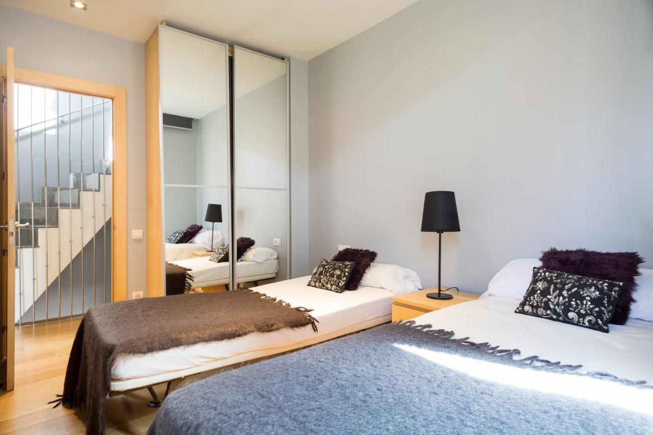 Apartment Barcelona Rentals - Gracia Pool Apartments Center Esterno foto