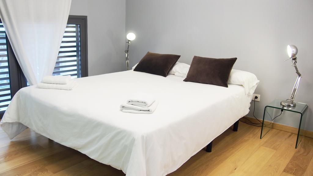 Apartment Barcelona Rentals - Gracia Pool Apartments Center Esterno foto